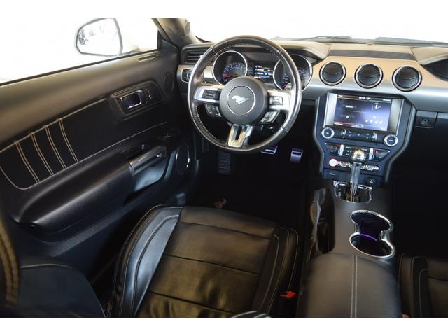 マスタング 50イヤーズ エディション 350台限定車 ディーラーメンテナンス車両 記録簿 H29,30、1、2、4、7のディーラーでの記録簿あり ブラックレザーシート シートヒーター ベンチレーション パドルシフト バックカメラ(39枚目)