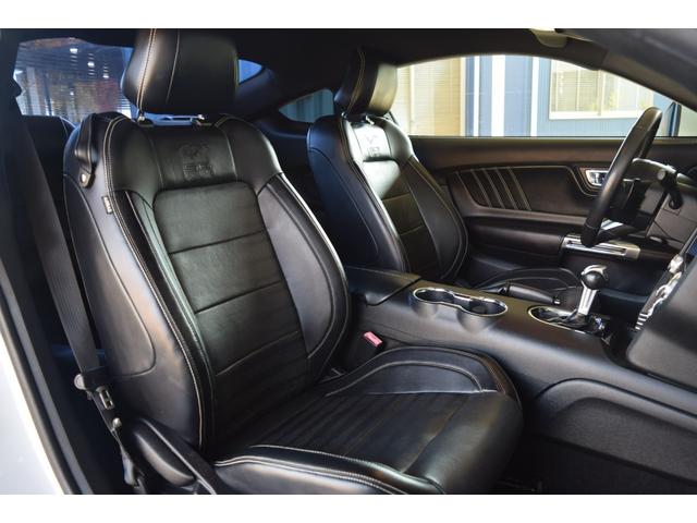 マスタング 50イヤーズ エディション 350台限定車 ディーラーメンテナンス車両 記録簿 H29,30、1、2、4、7のディーラーでの記録簿あり ブラックレザーシート シートヒーター ベンチレーション パドルシフト バックカメラ(42枚目)