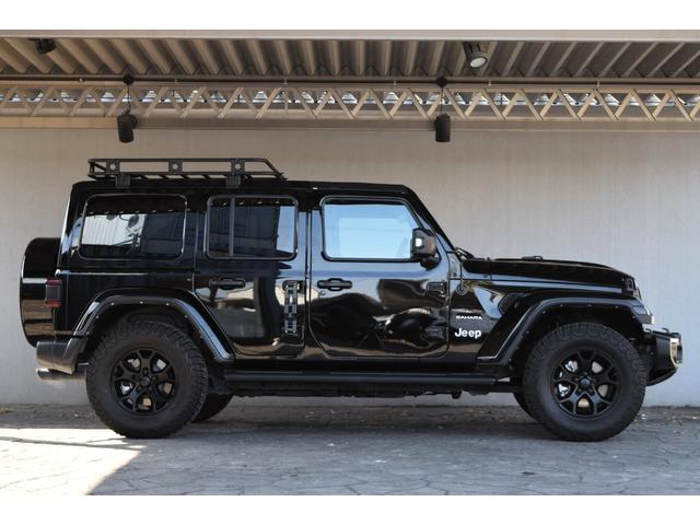 ジープ・ラングラーアンリミテッド サハラ　ブラックレザー　ジェプセン４本出しマフラー　スミティルーフラック　べストップサンライダー（ハードＴＯＰあり）　ルビコンホイール　ジオランダＸＡＴタイヤ　エルフォードフロントバンパー　ドラレコ（7枚目）