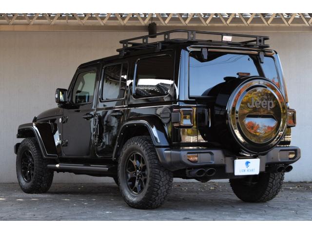 ジープ・ラングラーアンリミテッド サハラ　ブラックレザー　ジェプセン４本出しマフラー　スミティルーフラック　べストップサンライダー（ハードＴＯＰあり）　ルビコンホイール　ジオランダＸＡＴタイヤ　エルフォードフロントバンパー　ドラレコ（10枚目）