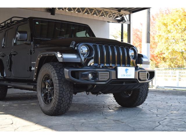 ジープ・ラングラーアンリミテッド サハラ　ブラックレザー　ジェプセン４本出しマフラー　スミティルーフラック　べストップサンライダー（ハードＴＯＰあり）　ルビコンホイール　ジオランダＸＡＴタイヤ　エルフォードフロントバンパー　ドラレコ（11枚目）