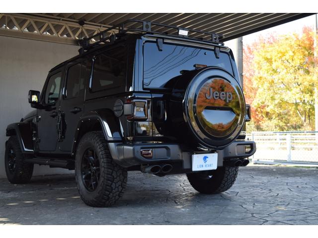 ジープ・ラングラーアンリミテッド サハラ　ブラックレザー　ジェプセン４本出しマフラー　スミティルーフラック　べストップサンライダー（ハードＴＯＰあり）　ルビコンホイール　ジオランダＸＡＴタイヤ　エルフォードフロントバンパー　ドラレコ（30枚目）