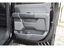 ＳＶＴ　ラプター　クルーキャブ　４ＷＤ　新車並行車　８０１Ａ　ＨＩＧＨパッケージ　ツインパネルムーンルーフ　可変バルブエギゾースト　三つ折りトノカバー　パワーテールゲートリリース　３６０度カメラ　鍛造１７インチＡＷ（40枚目）
