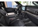 ＳＶＴ　ラプター　クルーキャブ　４ＷＤ　新車並行車　８０１Ａ　ＨＩＧＨパッケージ　ツインパネルムーンルーフ　可変バルブエギゾースト　三つ折りトノカバー　パワーテールゲートリリース　３６０度カメラ　鍛造１７インチＡＷ（43枚目）