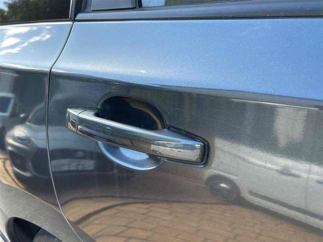 エクシーガ 2.5i-S 4WD ETC バックカメラ ナビ TV オートクルーズコントロール HID スマートキー 電動格納ミラー 3列シート フルフラット パワーシート CVT アルミホイール Bluetooth(16枚目)