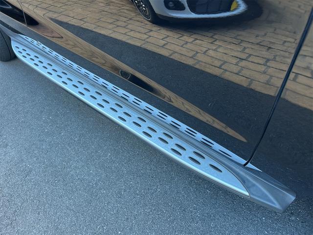 GLE GLE350d 4マチックスポーツ 4WD ETC 全周囲カメラ クリアランスソナー オートクルーズコントロール パワーシート サンルーフ ナビ TV オートライト ヘッドライトウォッシャー アルミホイール スマートキー シートヒーター(13枚目)