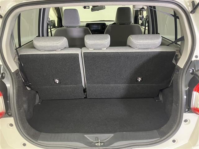 パッソ X LパッケージS 衝突回避支援ブレーキ機能 横滑り防止機能 Iストップ 盗難防止システム スマトキー リアカメラ ETC車載器 Wエアバック AUX ワンセグTV オートエアコン ナビTV 1オーナー エアバッグ(19枚目)