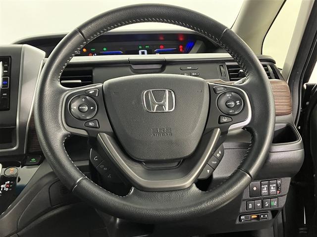 フリード＋ハイブリッド ハイブリッド・クロスターホンダセンシング　バックカメラ　ＥＴＣ　地デジフルセグ　両側電動ドア　サイドエアバッグ　ＬＥＤヘッドライト　スマートキー　横滑り防止装置　クルーズコントロール　ウォークスルー　エアバッグ　オートエアコン　キーフリー（12枚目）