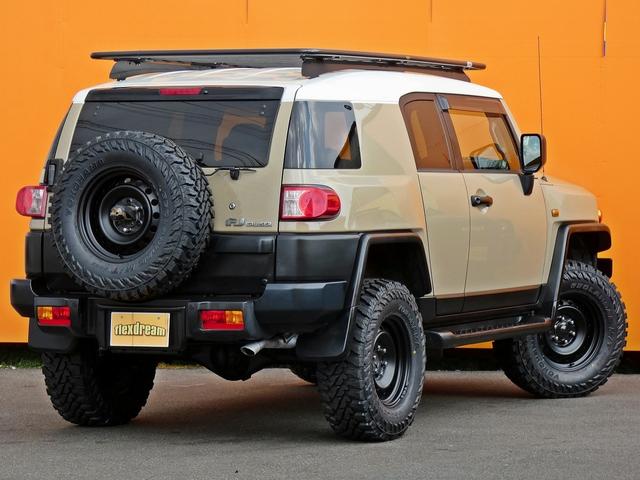 ＦＪクルーザー オフロードパッケージ　４ｘ４ＡＲＢオールドマンエミュー５０ｍｍリフトアップ　４ｘ４ＡＲＢフラットルーフラック　純正スチールホイール　ＹＯＫＯＨＡＭＡジオランダーＭＴタイヤ　トレイルカスタム　寒冷地仕様　クロールコントロール（3枚目）