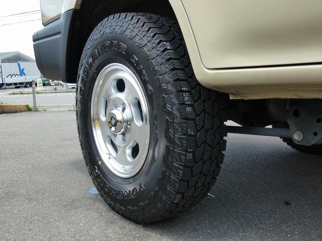 ＴＸリミテッド　丸目フェイス　ペンドルトンコラボプレミアムシートカバー　ＦＤ－ｃｌａｓｓｉｃホイール　ＢＦＧｏｏｄｒｉｃｈＡＴＫＯ２　ウッドコンビハンドル　ライノラックルーフラック(55枚目)