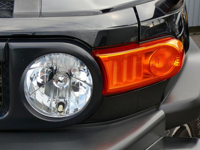 ＦＪクルーザー ブラックカラーパッケージ　ローン２．４パーセント　１２０回　買取直販車両　ＹＯＫＯＨＡＭＡジオランダーＸ－ＡＴ　ヒッチメンバー　フロントフォグランプ　ルーフラック（53枚目）