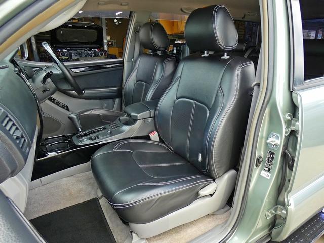 TOYOTA HILUX SURF SSR-G