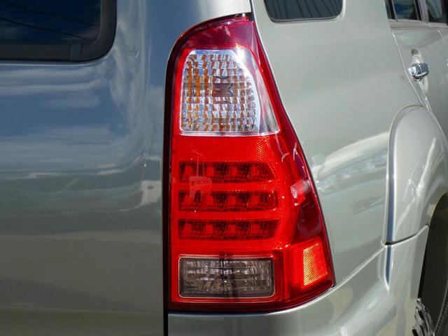 TOYOTA HILUX SURF SSR-G