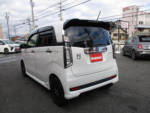 Ｎ－ＷＧＮカスタム Ｇ　ＳＳ２トーンカラースタイルパッケージＩＩ　ワンオーナー　ルーフブラック　純正ナビ　フルセグＴＶ　バックカメラ　あんしんパッケージ　前席シートヒーター　ドライブレコーダー　ＥＴＣ　純正アルミ　キセノンヘッドライト　Ｆフォグ　スマートキー２コ（5枚目）