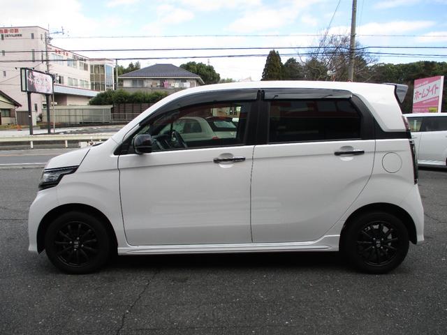 Ｎ－ＷＧＮカスタム Ｇ　ＳＳ２トーンカラースタイルパッケージＩＩ　ワンオーナー　ルーフブラック　純正ナビ　フルセグＴＶ　バックカメラ　あんしんパッケージ　前席シートヒーター　ドライブレコーダー　ＥＴＣ　純正アルミ　キセノンヘッドライト　Ｆフォグ　スマートキー２コ（6枚目）