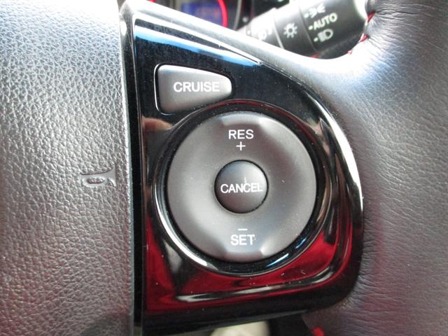 Ｎ－ＷＧＮカスタム Ｇ　ＳＳ２トーンカラースタイルパッケージＩＩ　ワンオーナー　ルーフブラック　純正ナビ　フルセグＴＶ　バックカメラ　あんしんパッケージ　前席シートヒーター　ドライブレコーダー　ＥＴＣ　純正アルミ　キセノンヘッドライト　Ｆフォグ　スマートキー２コ（17枚目）