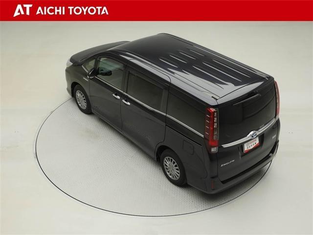エスクァイア ハイブリッドＧｉ　Ｒカメラ　ＡＡＣ　ナビ＆ＴＶ　リアエアコン　地デジ　クルーズコントロール　ＬＥＤライト　キーレスエントリー　スマートキー付　ＤＶＤ再生可　エアバック　横滑防止装置　ドライブレコーダー　盗難防止システム（12枚目）