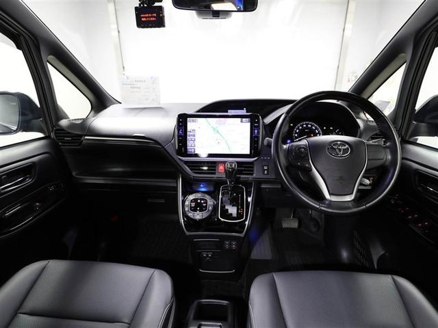 エスクァイア Ｇｉ　両側Ｐドア　１オナ　スマートキーＰスタート　リアカメラ　ＡＵＸ　アイドリングＳＴＯＰ　ＥＴＣ車載器　オートエアコン　イモビライザー　オートクルーズコントロール　キーレス　ナビＴＶ　ＡＢＳ　３列　アルミ（18枚目）