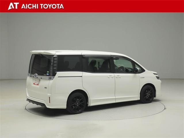 ヴォクシー ハイブリッドV スマートキープッシュスタート 盗難防止アラーム DVD再生可 Bモニター オートクルーズ Wエアバック ナビTV ESC ETC車載器 リモコンキー PS LEDヘットライト 運転席エアバック 3列(6枚目)