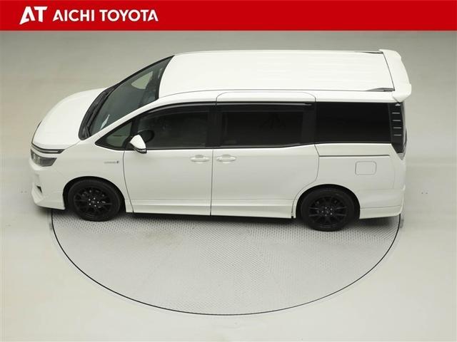 ヴォクシー ハイブリッドV スマートキープッシュスタート 盗難防止アラーム DVD再生可 Bモニター オートクルーズ Wエアバック ナビTV ESC ETC車載器 リモコンキー PS LEDヘットライト 運転席エアバック 3列(11枚目)