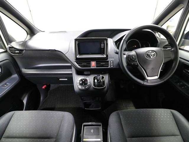 ヴォクシー ハイブリッドV スマートキープッシュスタート 盗難防止アラーム DVD再生可 Bモニター オートクルーズ Wエアバック ナビTV ESC ETC車載器 リモコンキー PS LEDヘットライト 運転席エアバック 3列(18枚目)