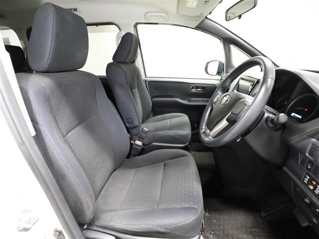 ヴォクシー ハイブリッドV スマートキープッシュスタート 盗難防止アラーム DVD再生可 Bモニター オートクルーズ Wエアバック ナビTV ESC ETC車載器 リモコンキー PS LEDヘットライト 運転席エアバック 3列(19枚目)