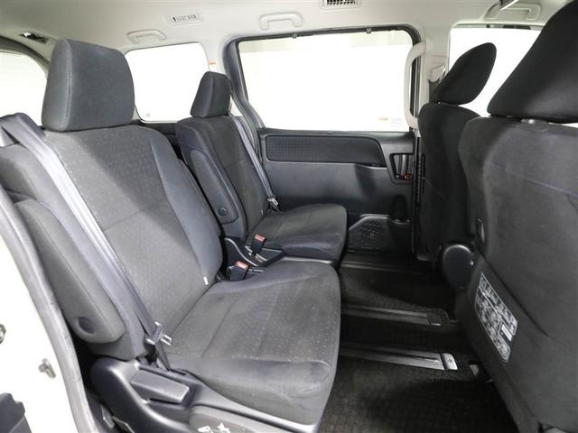 ヴォクシー ハイブリッドV スマートキープッシュスタート 盗難防止アラーム DVD再生可 Bモニター オートクルーズ Wエアバック ナビTV ESC ETC車載器 リモコンキー PS LEDヘットライト 運転席エアバック 3列(20枚目)