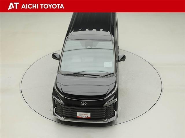 ヴォクシー S-Z ダブルエアコン 横滑り防止 ABS クルコン 衝突軽減システム キーレス スマキー パワーウィンドウ パワーステアリング ワンオーナー LEDヘッドライト 両側パワースライドドア エアコン 4WD(17枚目)