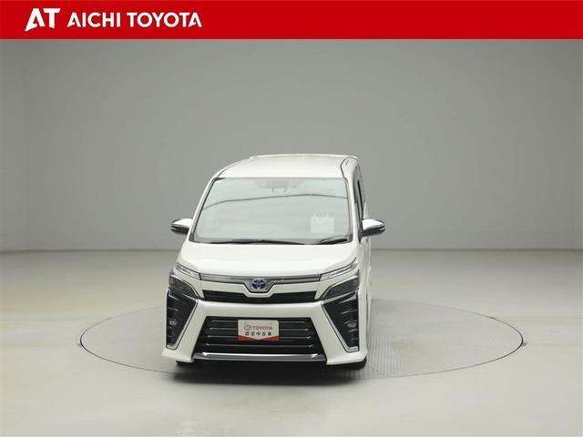 ヴォクシー ハイブリッドZS 煌III ドライブレコーダ 地デジTV リヤカメラ 1オナ車 Wエアコン スマートキー ミュージックプレイヤー接続可 DVD再生可 クルコン VSC キーレス アルミホイール ナビ&TV LEDヘッドランプ(9枚目)