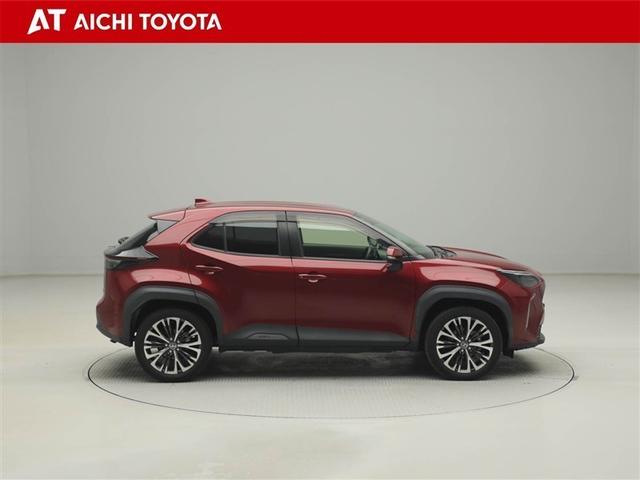 ヤリスクロス ハイブリッドＺ　ドライブレコーダ　インテリジェントキー　アルミホイル　ＬＥＤライト　１オ－ナ－　リアカメラ　ナビ　クルーズコントロール　横滑り防止システム　メモリーナビゲーション　電動シ－ト　パワステ　オートエアコン（7枚目）