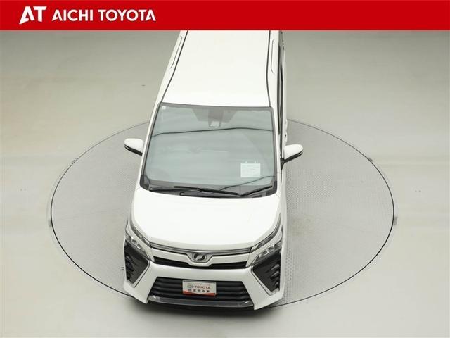 ヴォクシー ZS 両電動スライドドア 地デジ 盗難防止システム オートエアコン ダブルエアバッグ DVD再生可 ETC LEDヘッドライト キーレスエントリー メモリーナビ オートクルーズ ナビTV AUX 3列シート(17枚目)