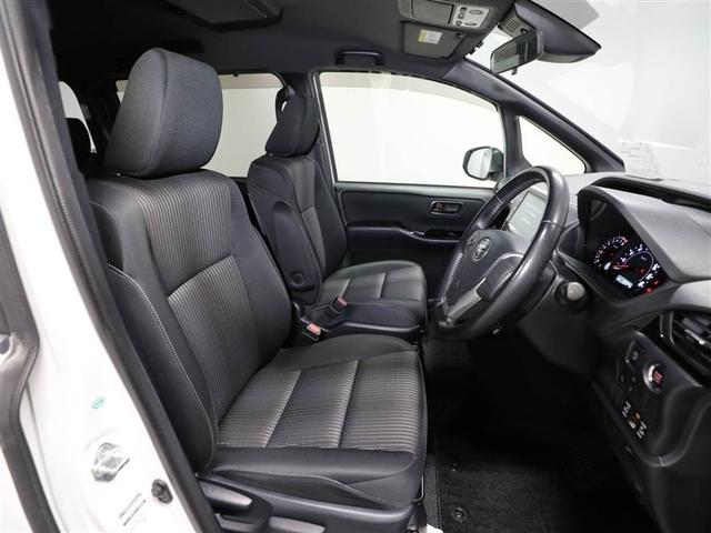 ヴォクシー ZS 両電動スライドドア 地デジ 盗難防止システム オートエアコン ダブルエアバッグ DVD再生可 ETC LEDヘッドライト キーレスエントリー メモリーナビ オートクルーズ ナビTV AUX 3列シート(19枚目)