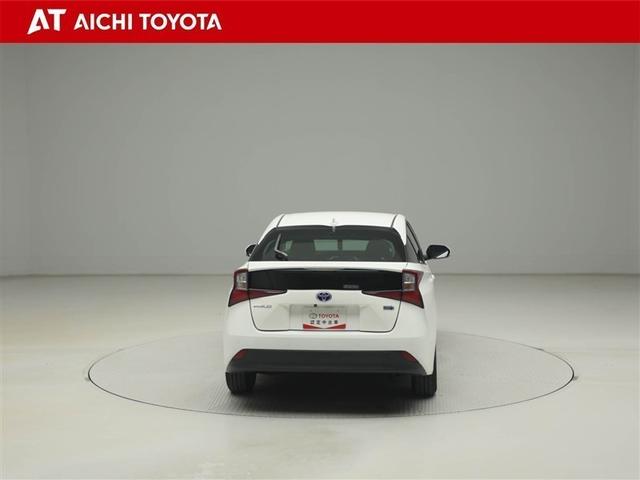 プリウス Ｓ　１００Ｖ　ＥＳＣ　スマートキ－　メモリーナビゲーション　ＬＥＤヘッドライト　ＥＴＣ車載器　フルオートエアコン　クルーズコントロール　エアバッグ　イモビ　パワーウインドウ　ＰＳ　ＴＶナビ　ＡＷ　ＡＢＳ（5枚目）