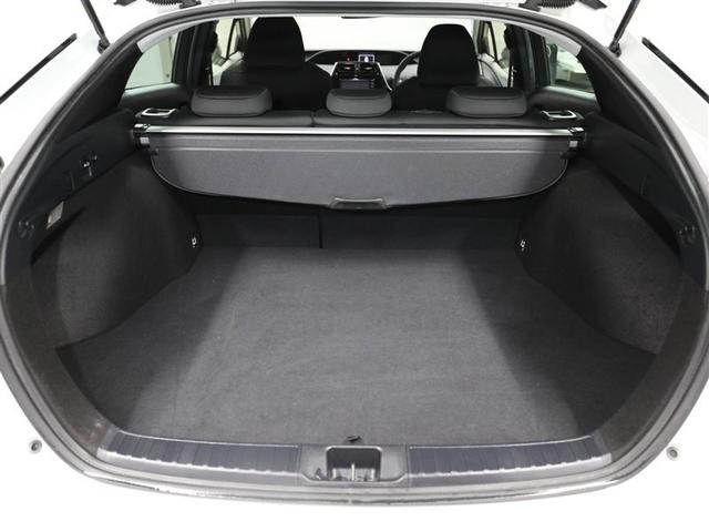 プリウス Ｓ　１００Ｖ　ＥＳＣ　スマートキ－　メモリーナビゲーション　ＬＥＤヘッドライト　ＥＴＣ車載器　フルオートエアコン　クルーズコントロール　エアバッグ　イモビ　パワーウインドウ　ＰＳ　ＴＶナビ　ＡＷ　ＡＢＳ（21枚目）