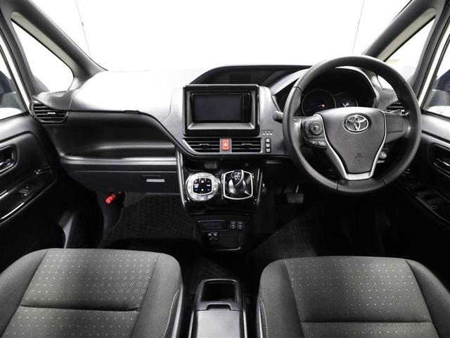 ノア ハイブリッドＧ　Ｒカメラ　エアロ　スマートキー＆プッシュスタート　ＬＥＤへッドライト　地デジ　イモビライザー　Ｗエアコン　パワーウインドウ　アルミ　クルコン　エアバッグ　横滑り防止　ＤＶＤ再生機能　パワステ　ナビＴＶ（18枚目）