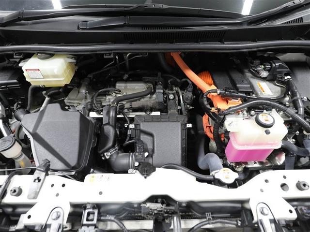 ノア ハイブリッドＧ　Ｒカメラ　エアロ　スマートキー＆プッシュスタート　ＬＥＤへッドライト　地デジ　イモビライザー　Ｗエアコン　パワーウインドウ　アルミ　クルコン　エアバッグ　横滑り防止　ＤＶＤ再生機能　パワステ　ナビＴＶ（25枚目）