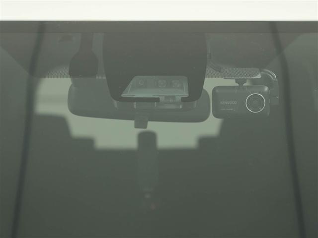 ノア ハイブリッドＧ　Ｒカメラ　エアロ　スマートキー＆プッシュスタート　ＬＥＤへッドライト　地デジ　イモビライザー　Ｗエアコン　パワーウインドウ　アルミ　クルコン　エアバッグ　横滑り防止　ＤＶＤ再生機能　パワステ　ナビＴＶ（28枚目）