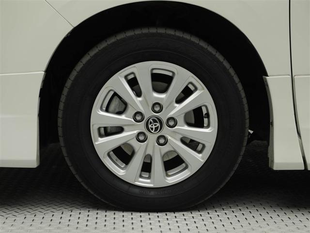 ノア ハイブリッドＧ　Ｒカメラ　エアロ　スマートキー＆プッシュスタート　ＬＥＤへッドライト　地デジ　イモビライザー　Ｗエアコン　パワーウインドウ　アルミ　クルコン　エアバッグ　横滑り防止　ＤＶＤ再生機能　パワステ　ナビＴＶ（30枚目）