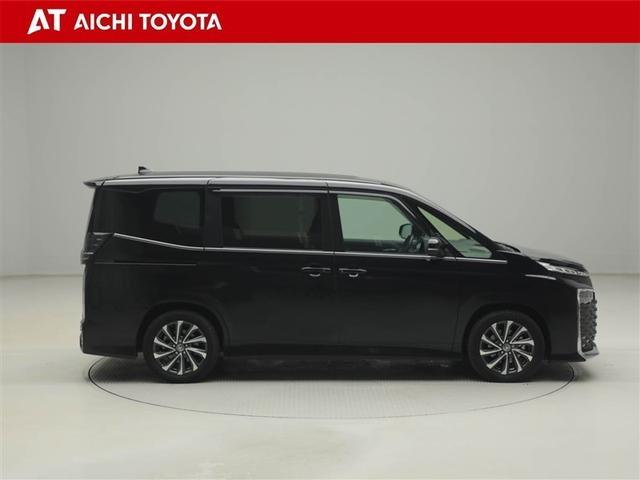 ヴォクシー ハイブリッドＳ－Ｚ　パワーウィンドウ　テレビ　ＤＶＤ再生機能　インテリキー　横滑防止装置　地デジＴＶ　アクティブクルーズコントロール　１オナ　フルオートエアコン　リアカメラ　エアバッグ　ＡＢＳ　１００Ｖ充電　ＷＡＣ　ＰＳ（7枚目）