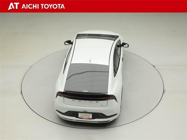プリウス Ｚ　リアカメラ　プリクラッシュ　ＰＷシート　１オーナ　エアロ　ＡＣ１００Ｖ電源　ＬＥＤランプ　オートクルーズ　アルミホイール　ＡＣ　運転席エアバッグ　横滑り防止装置　ＥＴＣ付　盗難防止システム　ＴＶ（13枚目）
