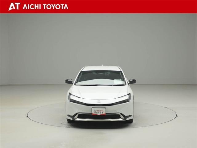 プリウス Ｚ　衝突被害軽減ブレーキ　地デジ　アルミ　１オーナー　ＴＶ　クルコン　ＬＥＤライト　ＡＢＳ　Ｐシート　オートエアコン　バックカメラ　スマートキー　ミュージックプレイヤー接続可　ドラレコ　パワステ　ＥＴＣ（9枚目）