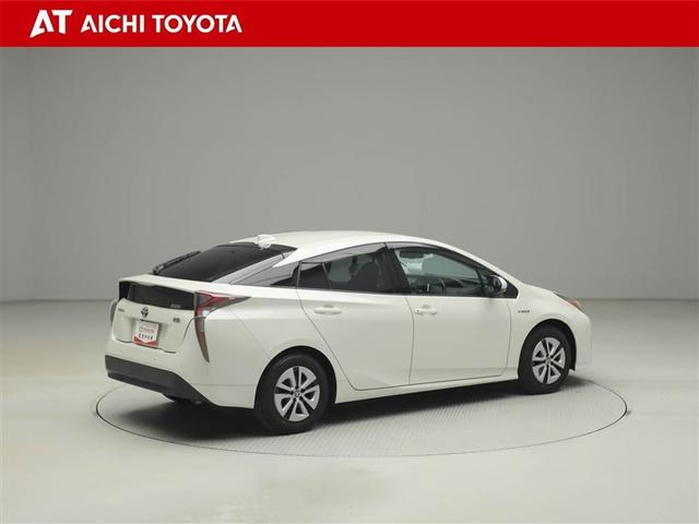 プリウス Ａプレミアム　黒革シート　ＬＥＤライト　地デジフルセグ　Ｒカメラ　スマキー　クルコン　メモリナビ　ＡＣ　ＥＴＣ　キーレスエントリー　ミュージックプレイヤー接続可　イモビ　アルミホイール　ＤＶＤ再生　サイドエアバッグ（6枚目）