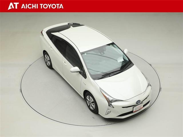 プリウス Ａプレミアム　黒革シート　ＬＥＤライト　地デジフルセグ　Ｒカメラ　スマキー　クルコン　メモリナビ　ＡＣ　ＥＴＣ　キーレスエントリー　ミュージックプレイヤー接続可　イモビ　アルミホイール　ＤＶＤ再生　サイドエアバッグ（16枚目）