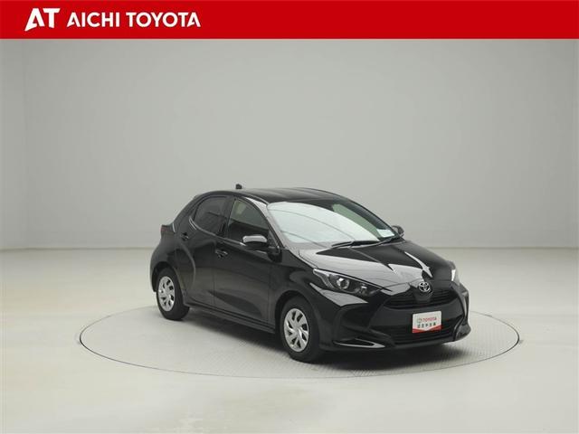 ヤリス Ｘ　ＰＣＳ　スマートキーシステム　元レンタカー　横滑り防止装置付き　ワイヤレスキー　バックガイドモニター　盗難防止　サイドエアバック　エアコン　Ｗエアバッグ　パワーウインドウ　ＥＴＣ付き　パワステ　ナビ（8枚目）