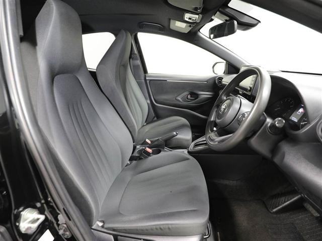 ヤリス Ｘ　ＰＣＳ　スマートキーシステム　元レンタカー　横滑り防止装置付き　ワイヤレスキー　バックガイドモニター　盗難防止　サイドエアバック　エアコン　Ｗエアバッグ　パワーウインドウ　ＥＴＣ付き　パワステ　ナビ（19枚目）