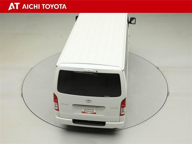 ハイエースバン スーパーGL ダークプライム 両側電動ドア 衝突軽減 DVD再生 ミュージックプレイヤー接続可 キーレス 4WD ETC 横滑り防止機能 メモリーナビ ドラレコ LEDヘッドランプ Wエアバック アルミホイール エアコン TVナビ(13枚目)