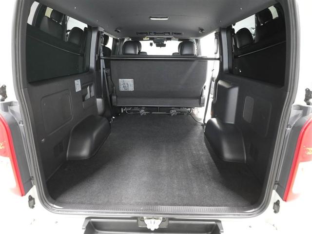 ハイエースバン スーパーGL ダークプライム 両側電動ドア 衝突軽減 DVD再生 ミュージックプレイヤー接続可 キーレス 4WD ETC 横滑り防止機能 メモリーナビ ドラレコ LEDヘッドランプ Wエアバック アルミホイール エアコン TVナビ(21枚目)