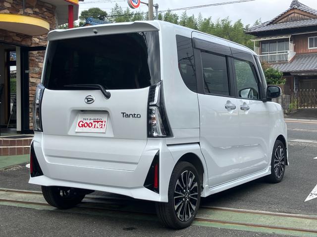 タント カスタムＲＳ　両側電動スライドドア　バックカメラ　ＣＤ　スマートキー　衝突軽減ブレーキ　純正１５インチアルミ　ベンチシート（8枚目）