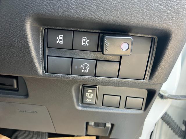 ルークス ハイウェイスター X プロパイロットエディション SDナビTV バックカメラ スマートキー 両側電動スライドドア ベンチシート ドライブレコーダー LEDライト クリアランスソナー(17枚目)