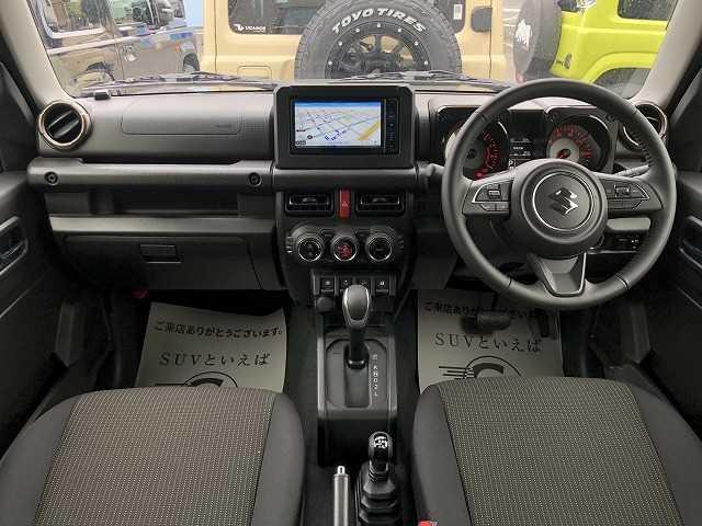 XC 届出済未使用車 新品ナビ シートヒーター LEDヘッドライト レーンキープ アイドリングストップ スマートキー プッシュスタート(2枚目)